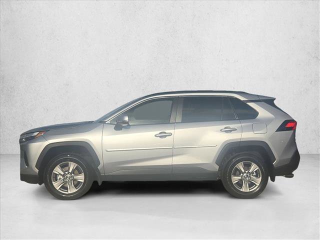 Used 2025 Toyota RAV4 XLE FWD image 7