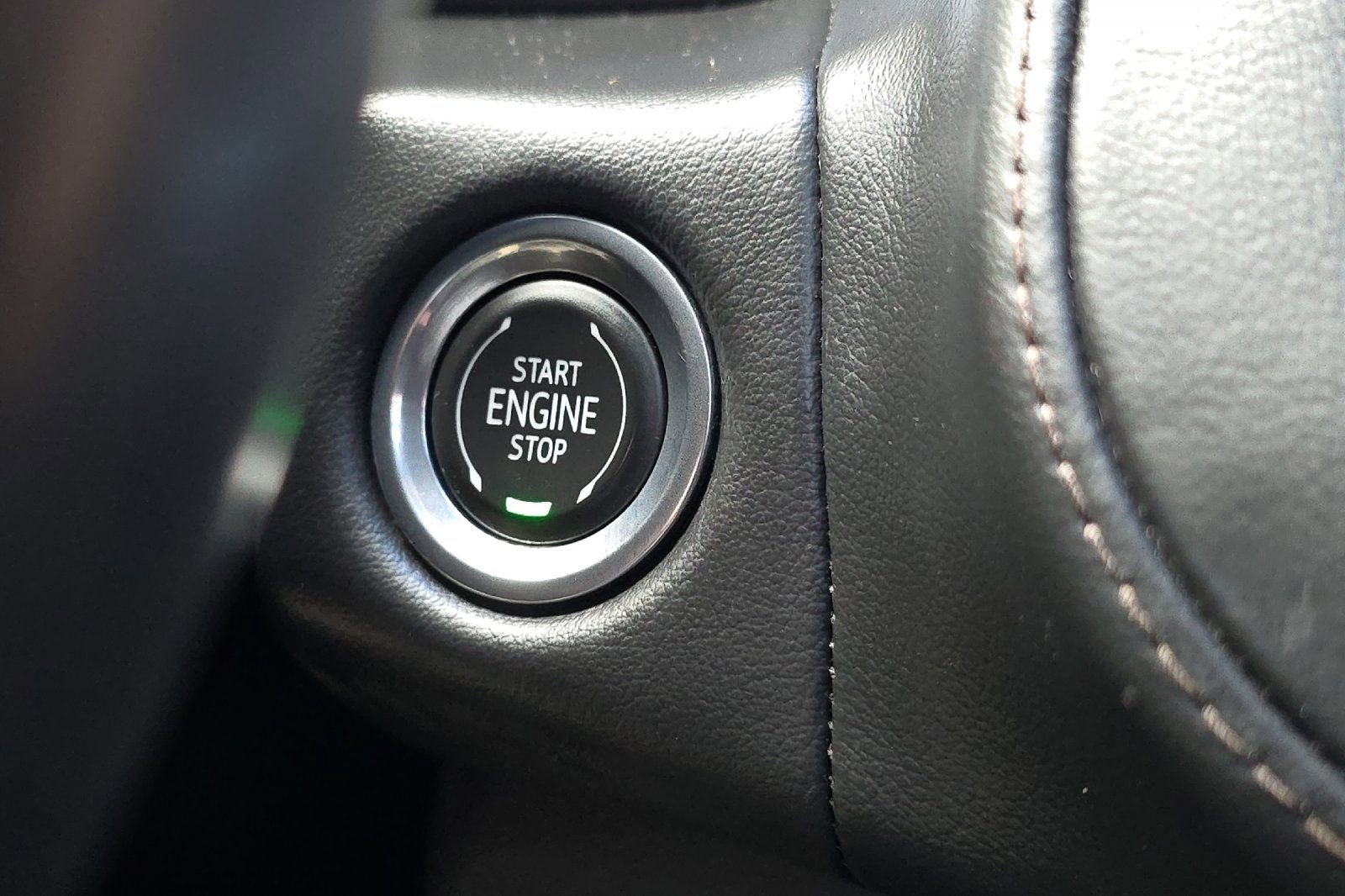 Used 2023 Chevrolet Suburban High Country w/ Advanced Technology Package AWD/4WD image 25