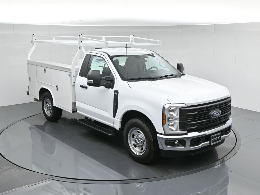 New 2026 Ford F350 XL w/ XL Chrome Package image 47