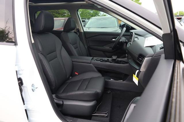 New 2026 Nissan Rogue SV AWD/4WD image 26