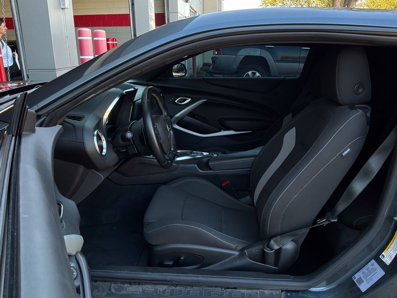 Used 2023 Chevrolet Camaro LT RWD image 11
