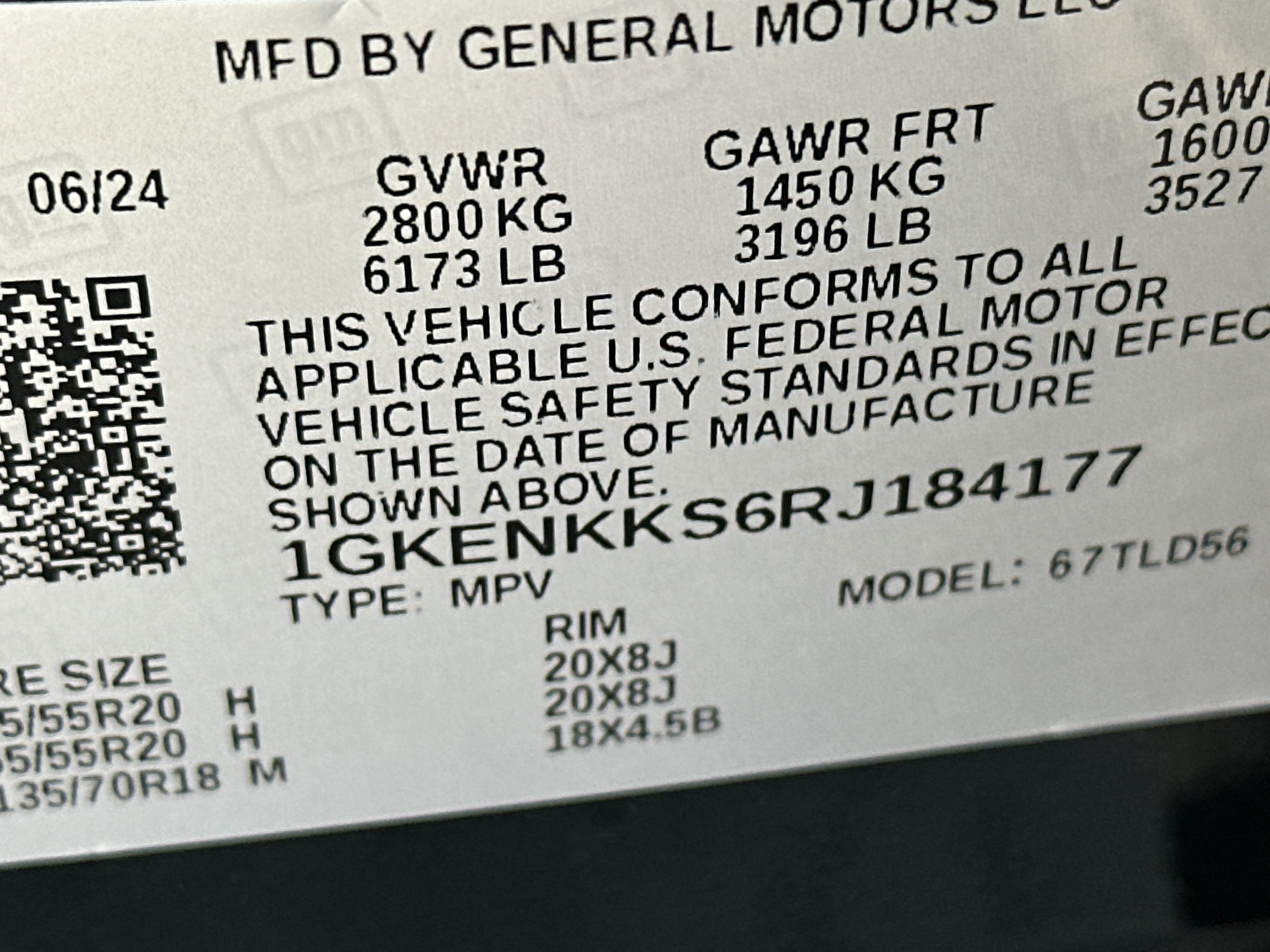 Used 2024 GMC Acadia Elevation FWD image 32