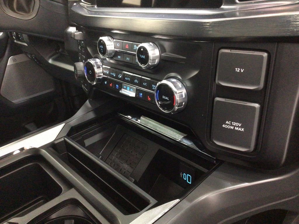 New 2025 Ford F250 Lariat w/ Lariat Ultimate Package image 39