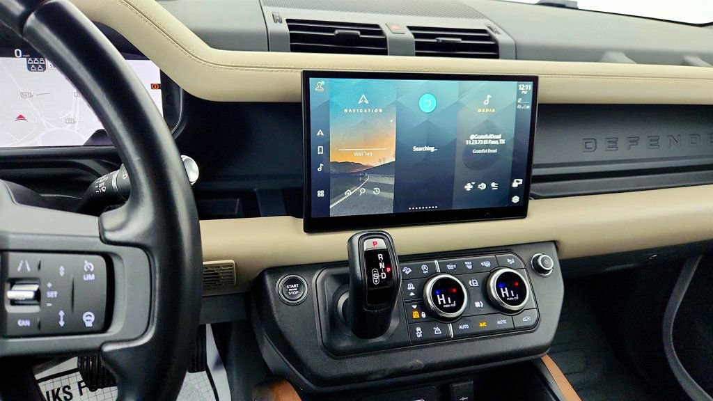 Used 2022 Land Rover Defender 110 X-Dynamic HSE image 17