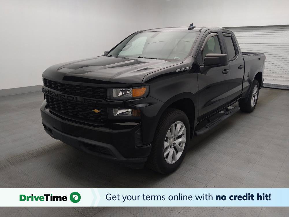Used 2019 Chevrolet Silverado 1500 Custom w/ Custom Value Package AWD/4WD image 1
