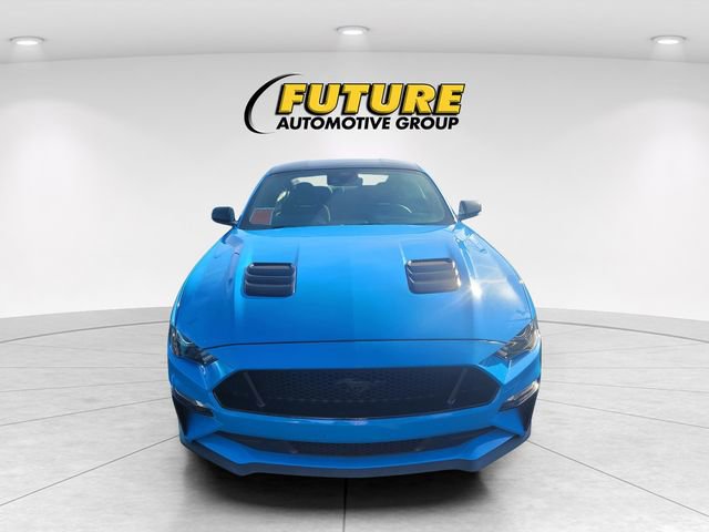 Used 2022 Ford Mustang GT w/ Equipment Group 301A RWD image 2