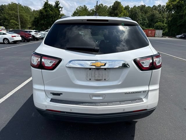 Used 2016 Chevrolet Traverse LT w/ Traveler's Package FWD image 4