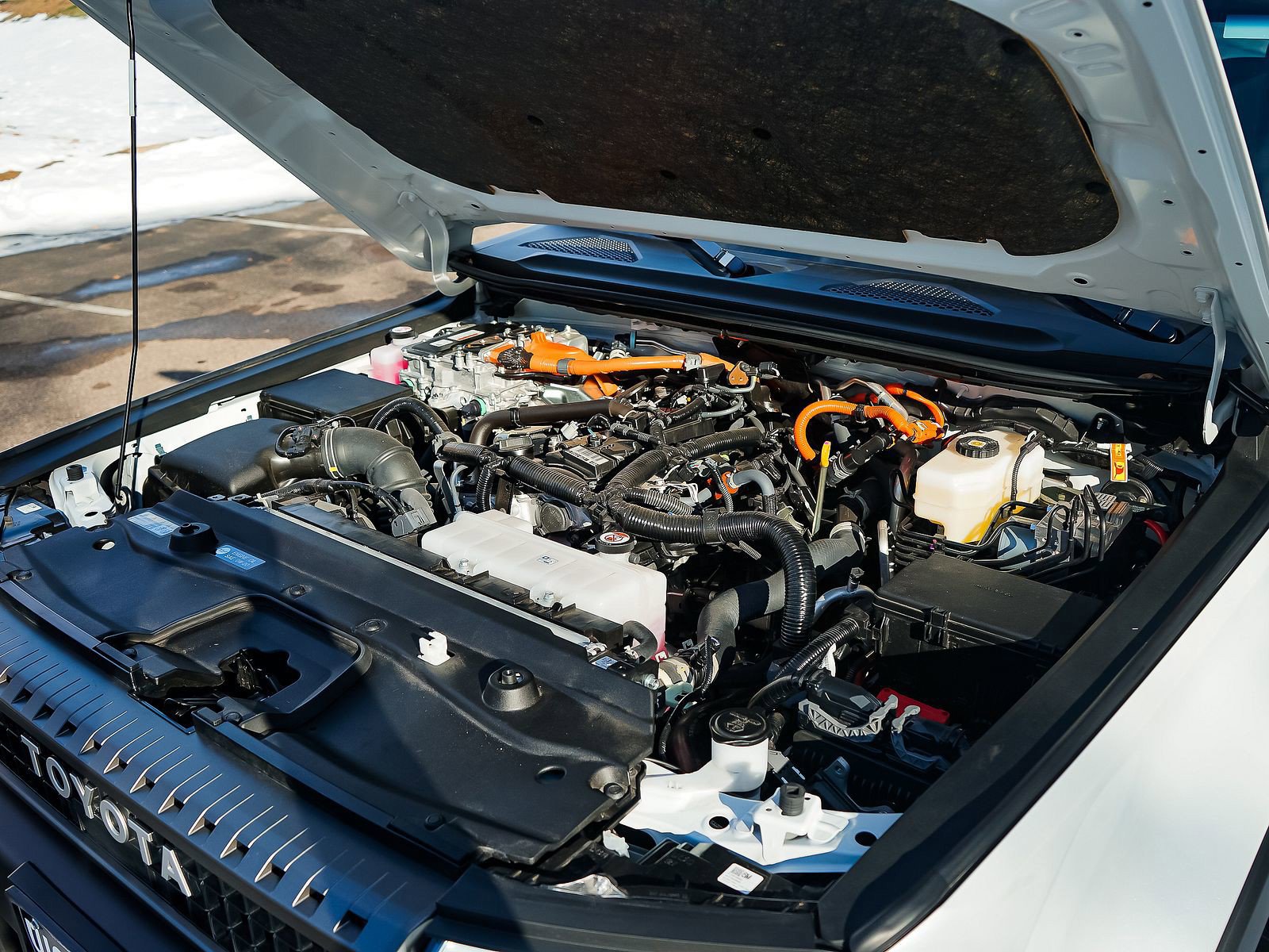 Used 2025 Toyota Land Cruiser image 8