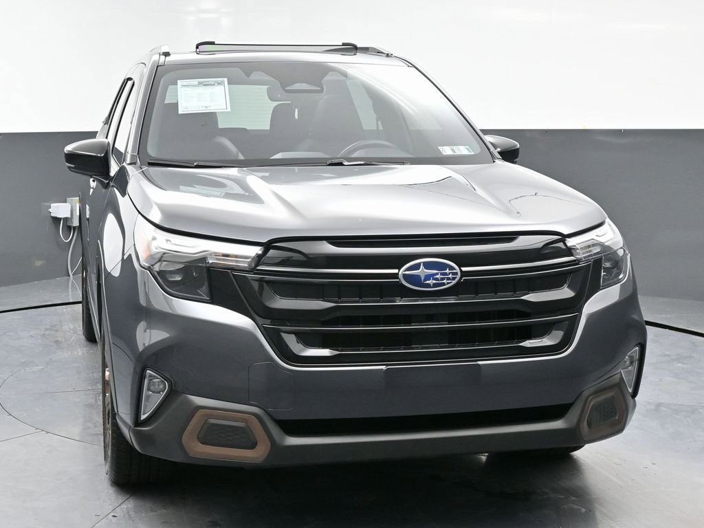 Used 2025 Subaru Forester Sport image 4