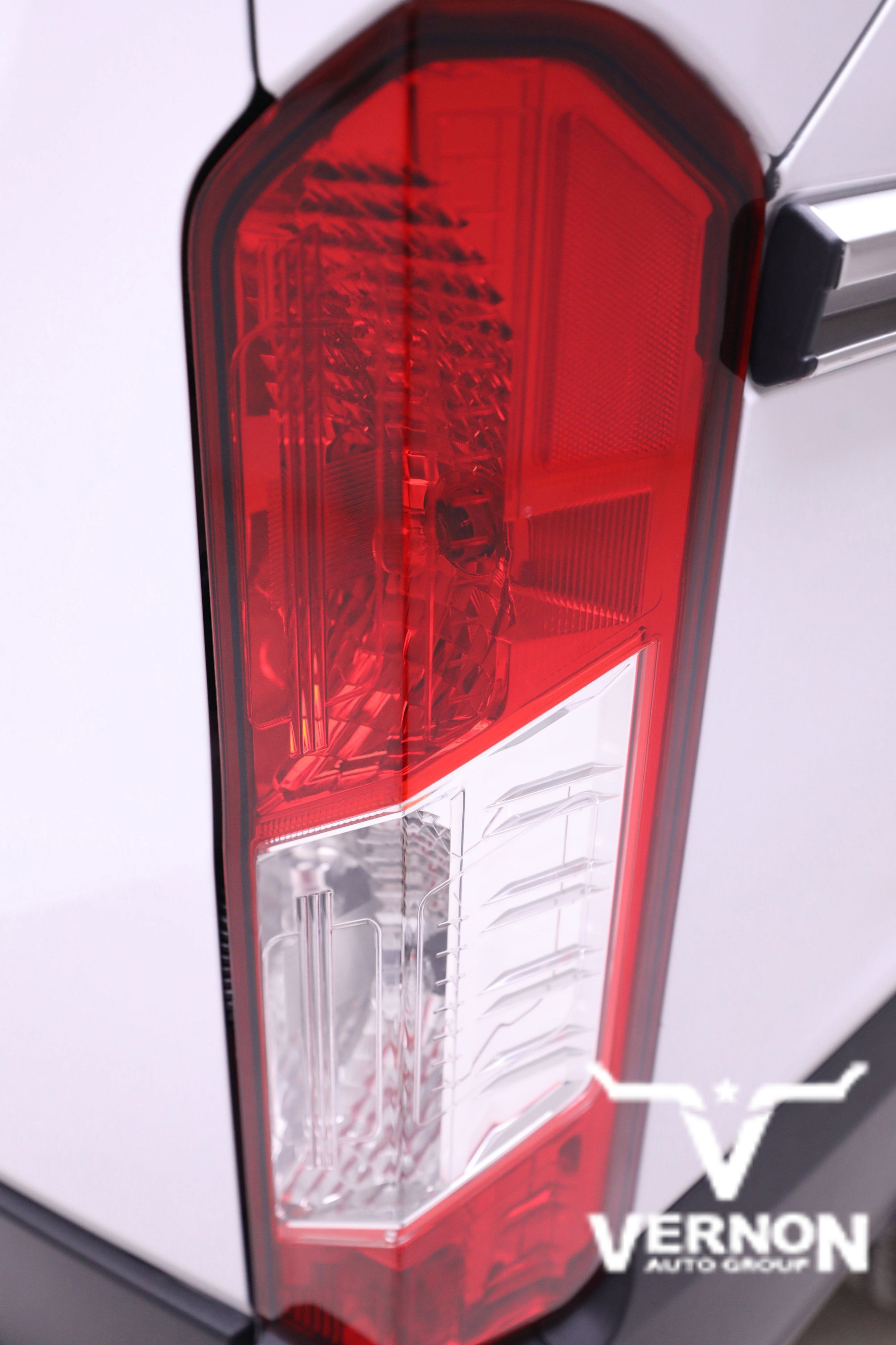 New 2025 Ford Transit 150 Low Roof image 33