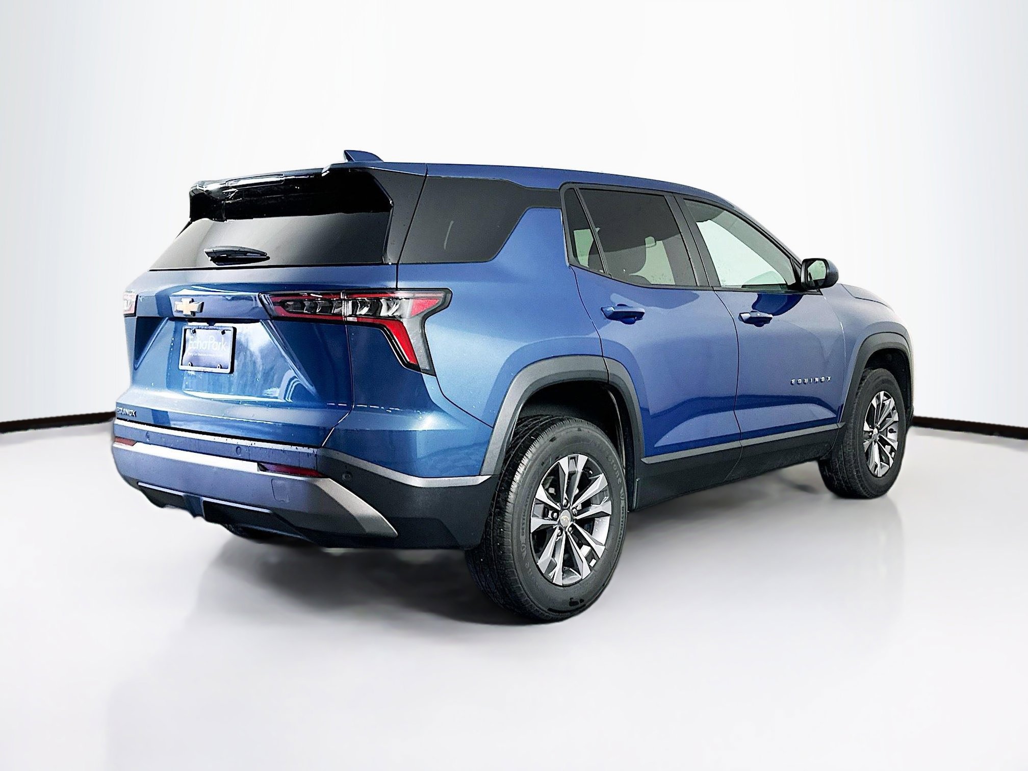 Used 2025 Chevrolet Equinox LT image 9