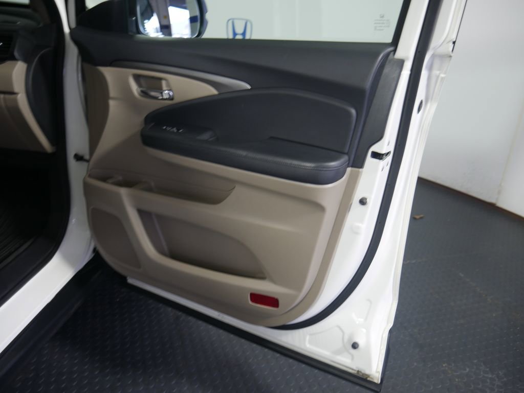 Certified 2019 Honda Pilot EX-L image 5