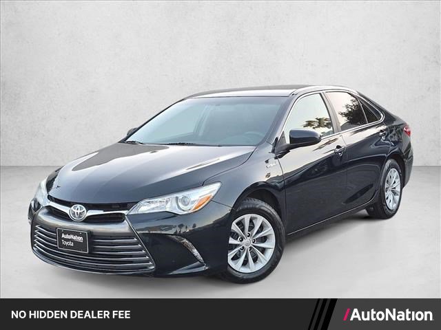 Used 2016 Toyota Camry LE FWD image 1