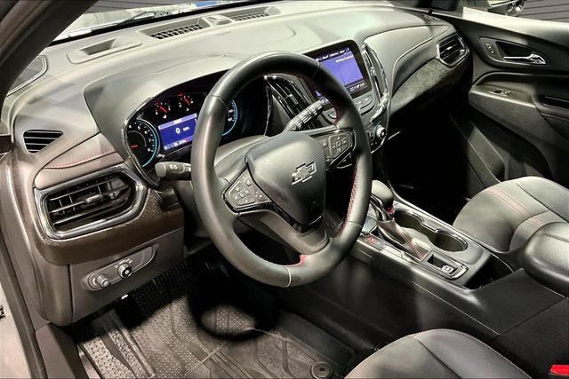 Used 2023 Chevrolet Equinox RS FWD image 15