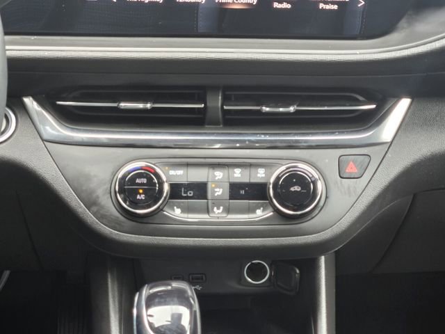 Used 2024 Buick Envista Preferred w/ Convenience I Package FWD image 20