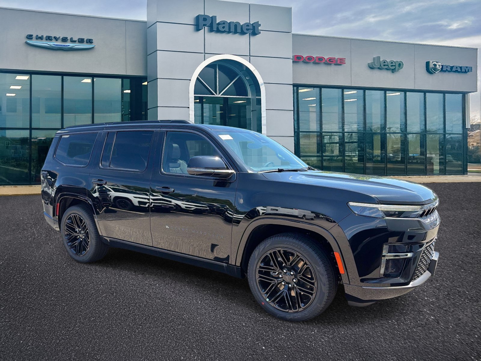 New 2026 Jeep Grand Wagoneer Limited AWD/4WD image 1