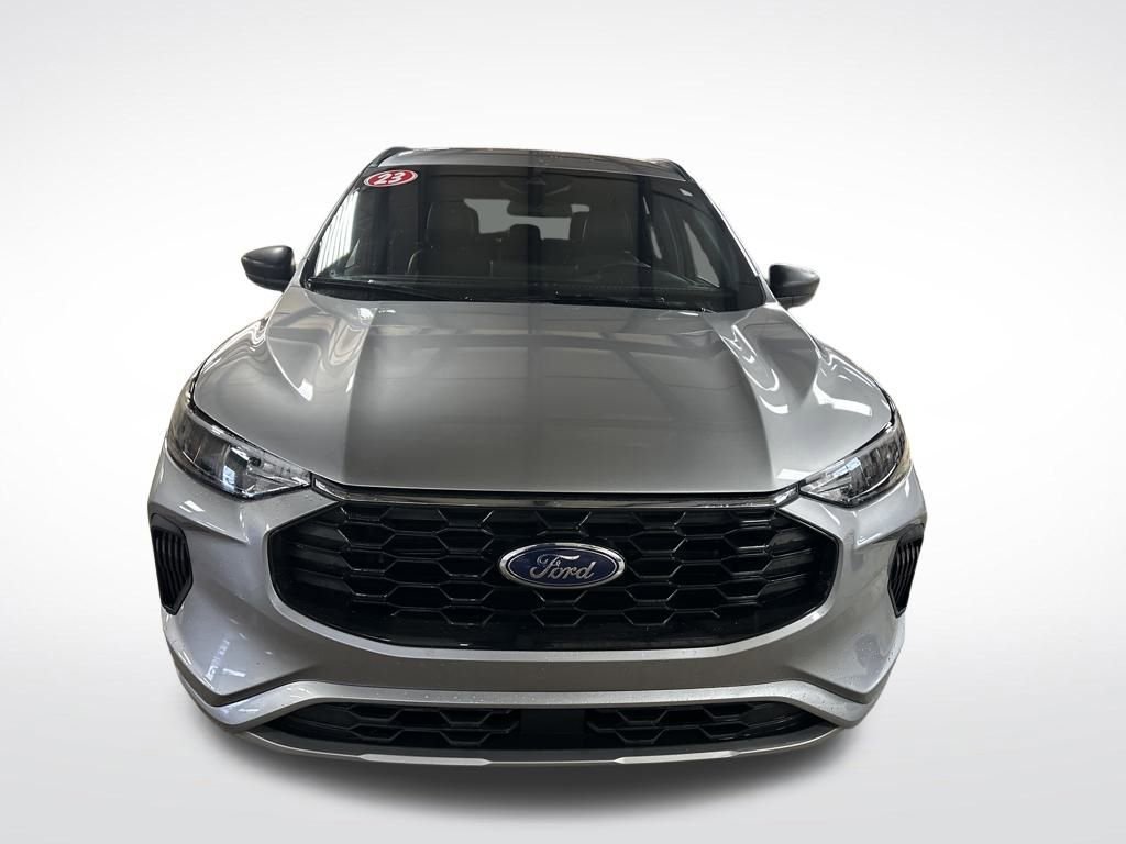 Used 2023 Ford Escape ST-Line w/ Tech Pack #1 image 9