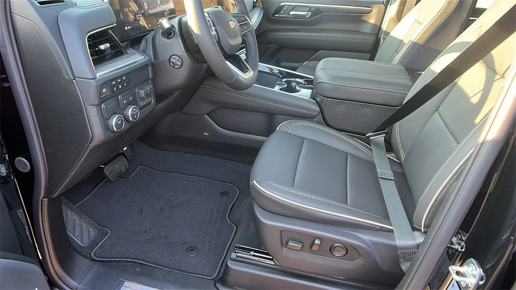 New 2026 Chevrolet Tahoe Premier w/ Sun And Tow Package image 13