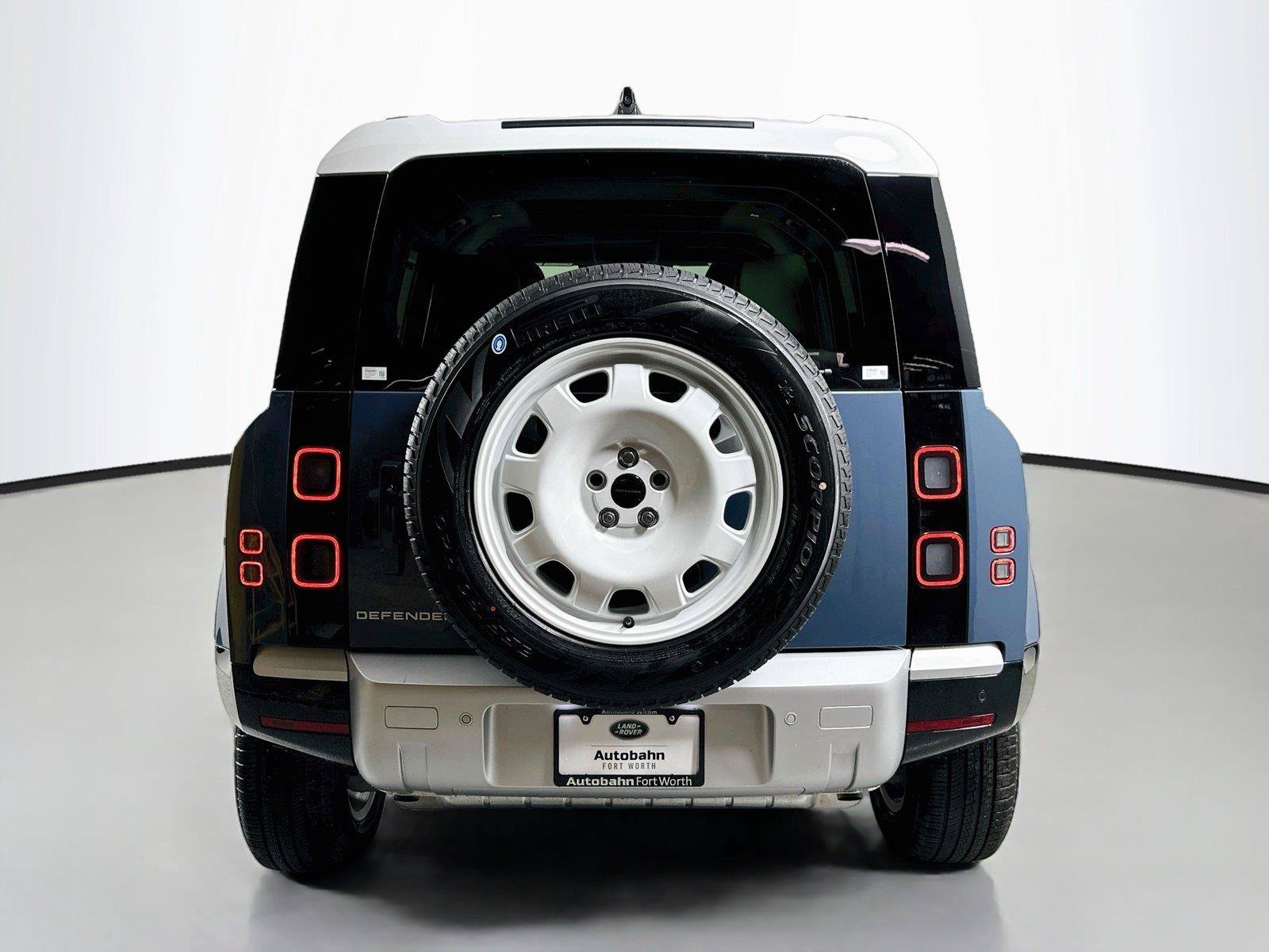 Certified 2026 Land Rover Defender 110 S AWD/4WD image 6