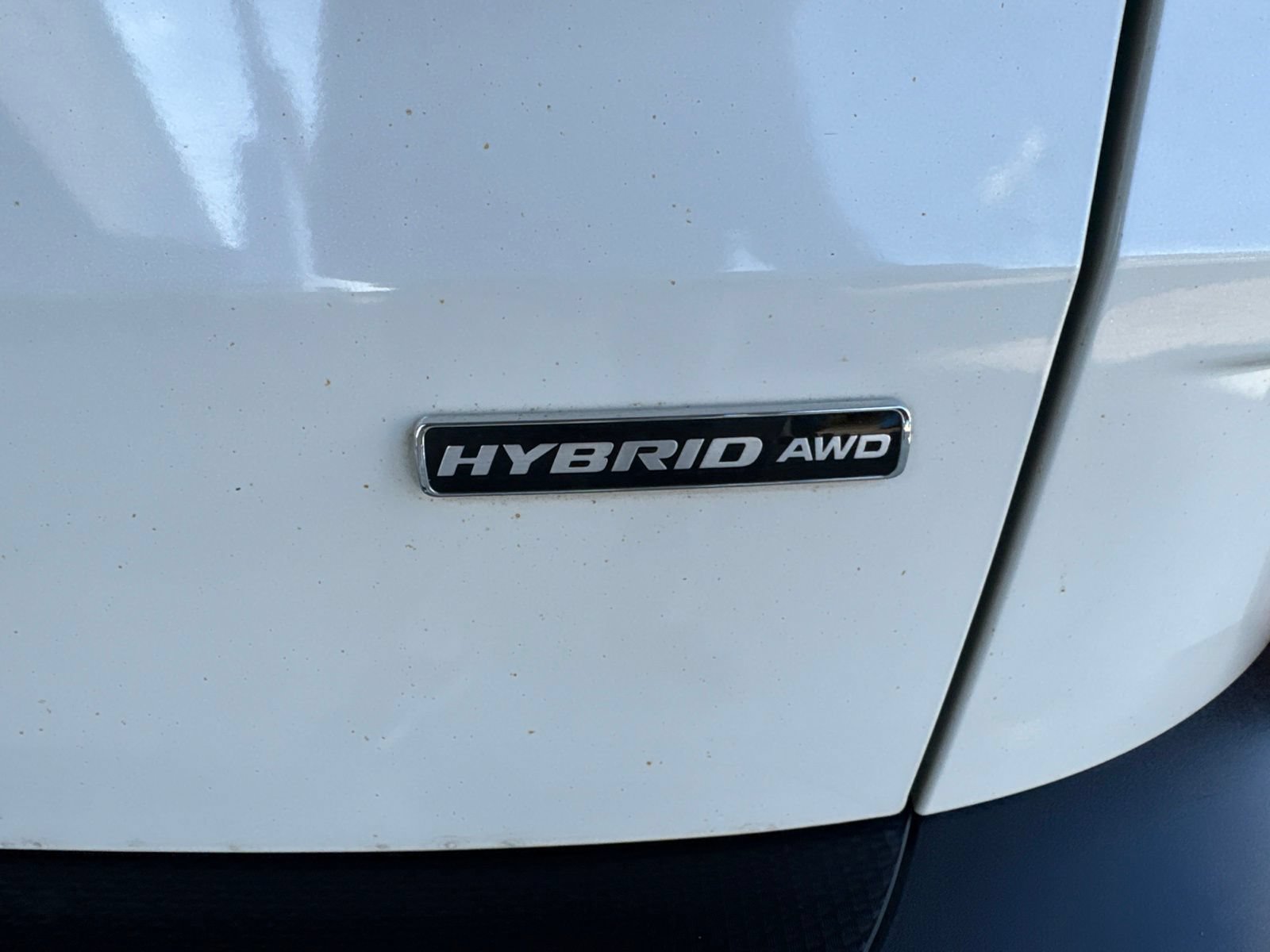 Certified 2020 Ford Escape Titanium AWD/4WD image 15
