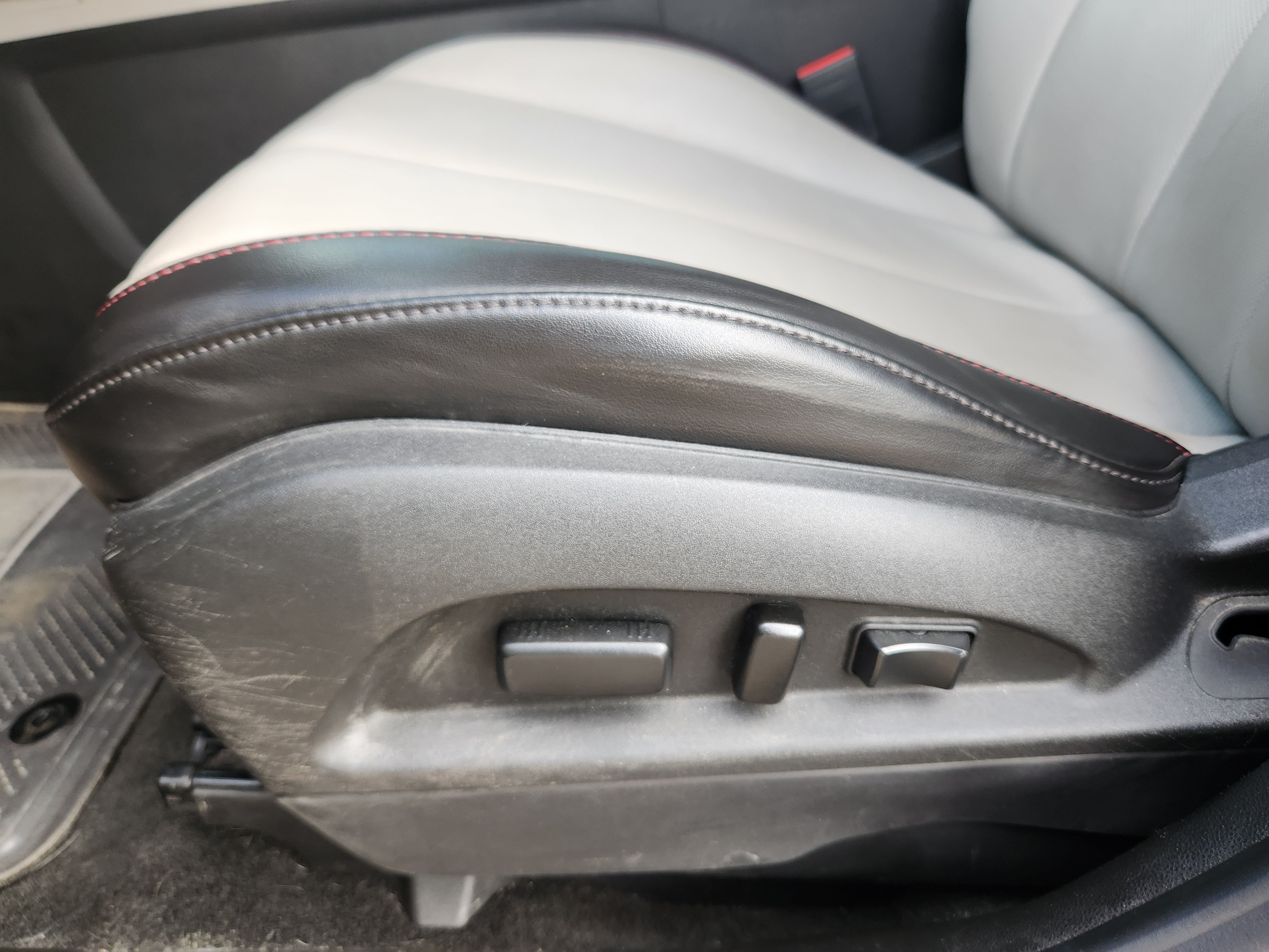 Used 2014 Chevrolet Equinox LT AWD/4WD image 18