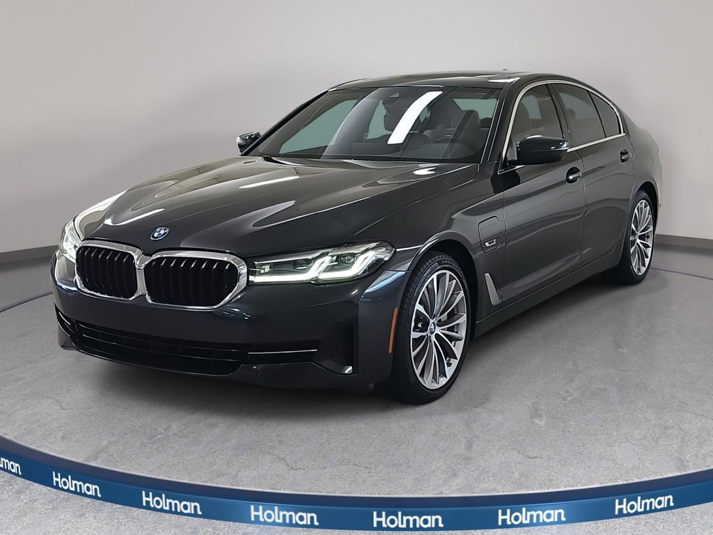 Certified 2022 BMW 530e w/ Convenience Package
