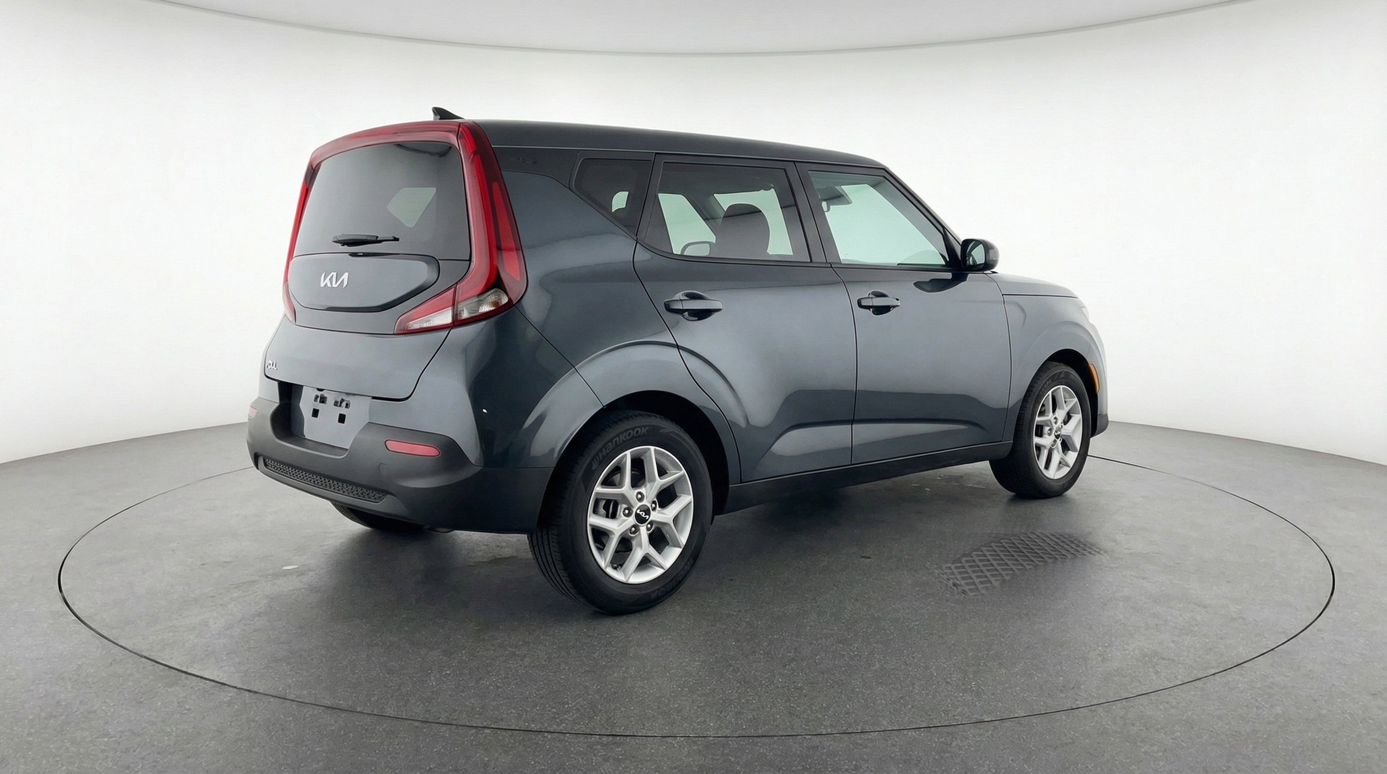 Used 2025 Kia Soul LX w/ LX Technology Package image 9