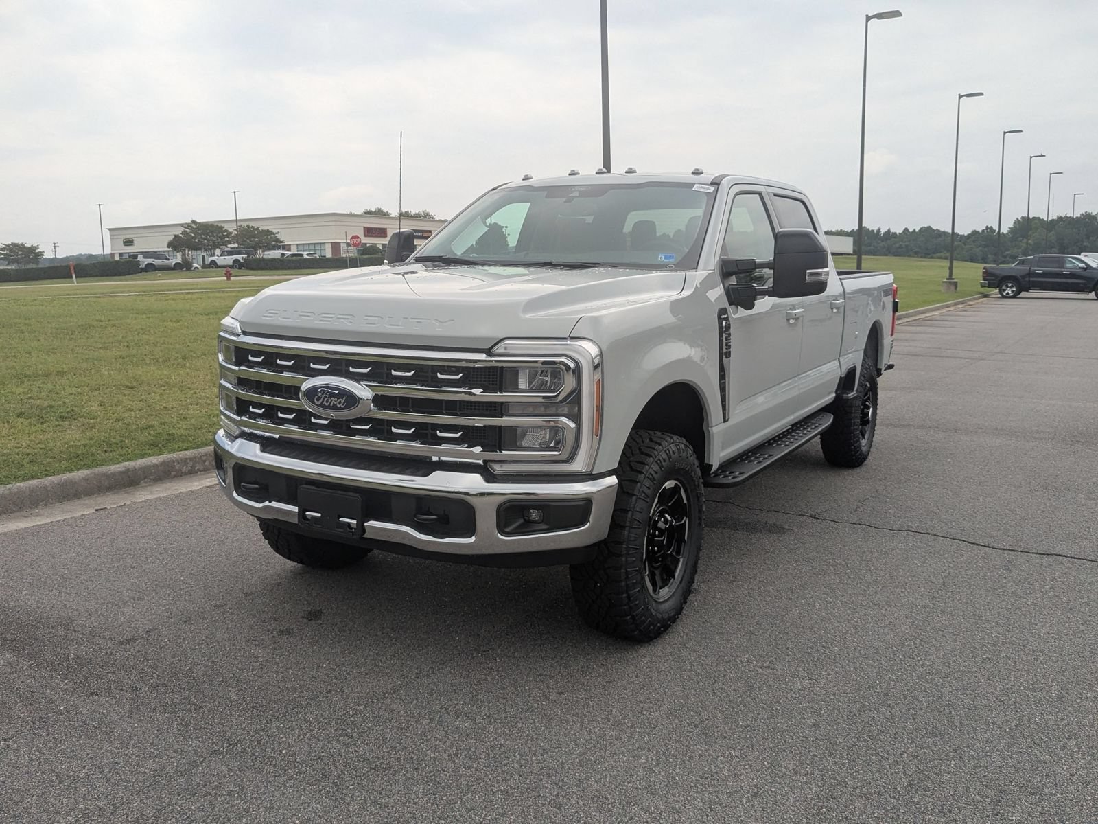 New 2026 Ford F250 Lariat w/ Tremor Off-Road Package AWD/4WD image 7