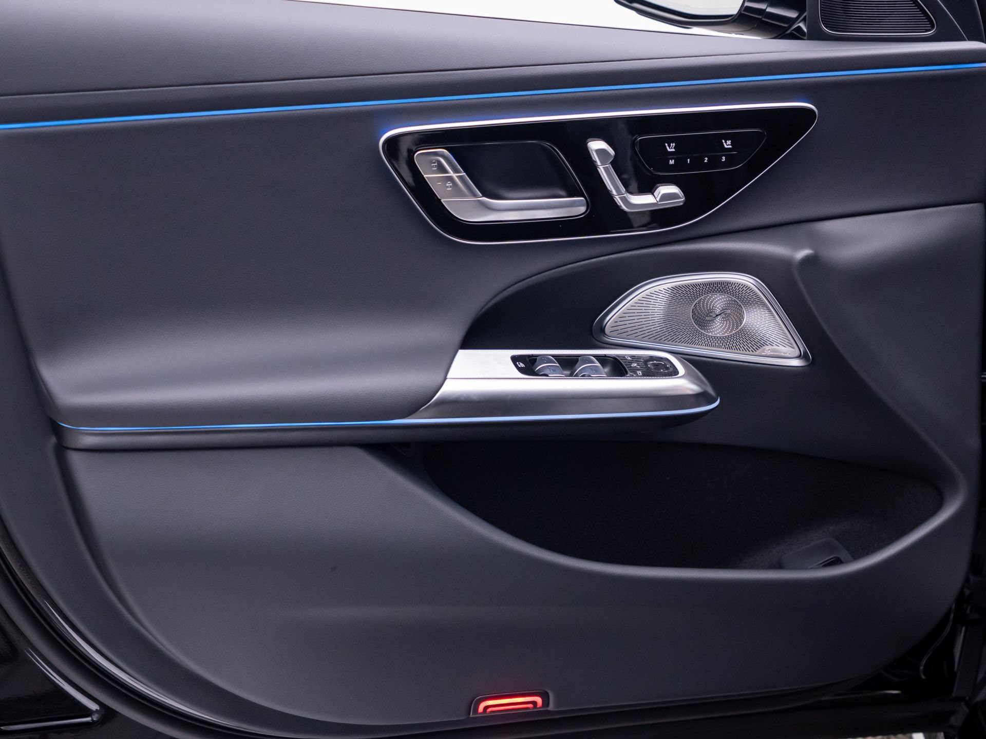 New 2027 Mercedes-Benz E 450 4MATIC Sedan image 14