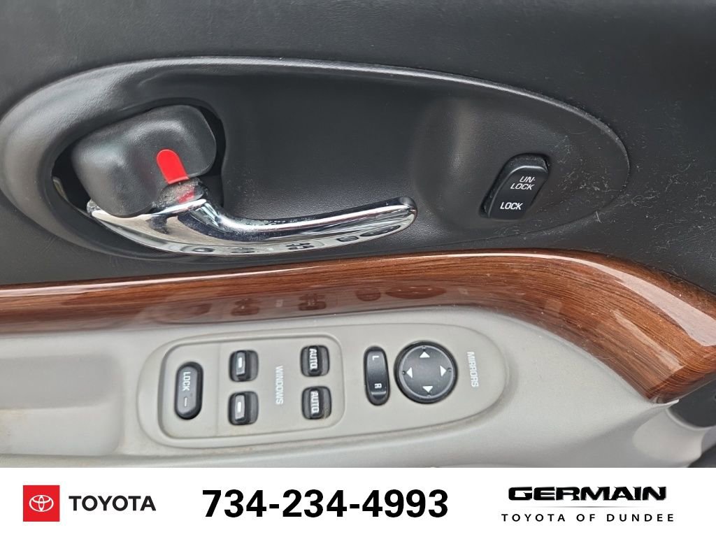 Used 2004 Buick Le Sabre Custom image 20