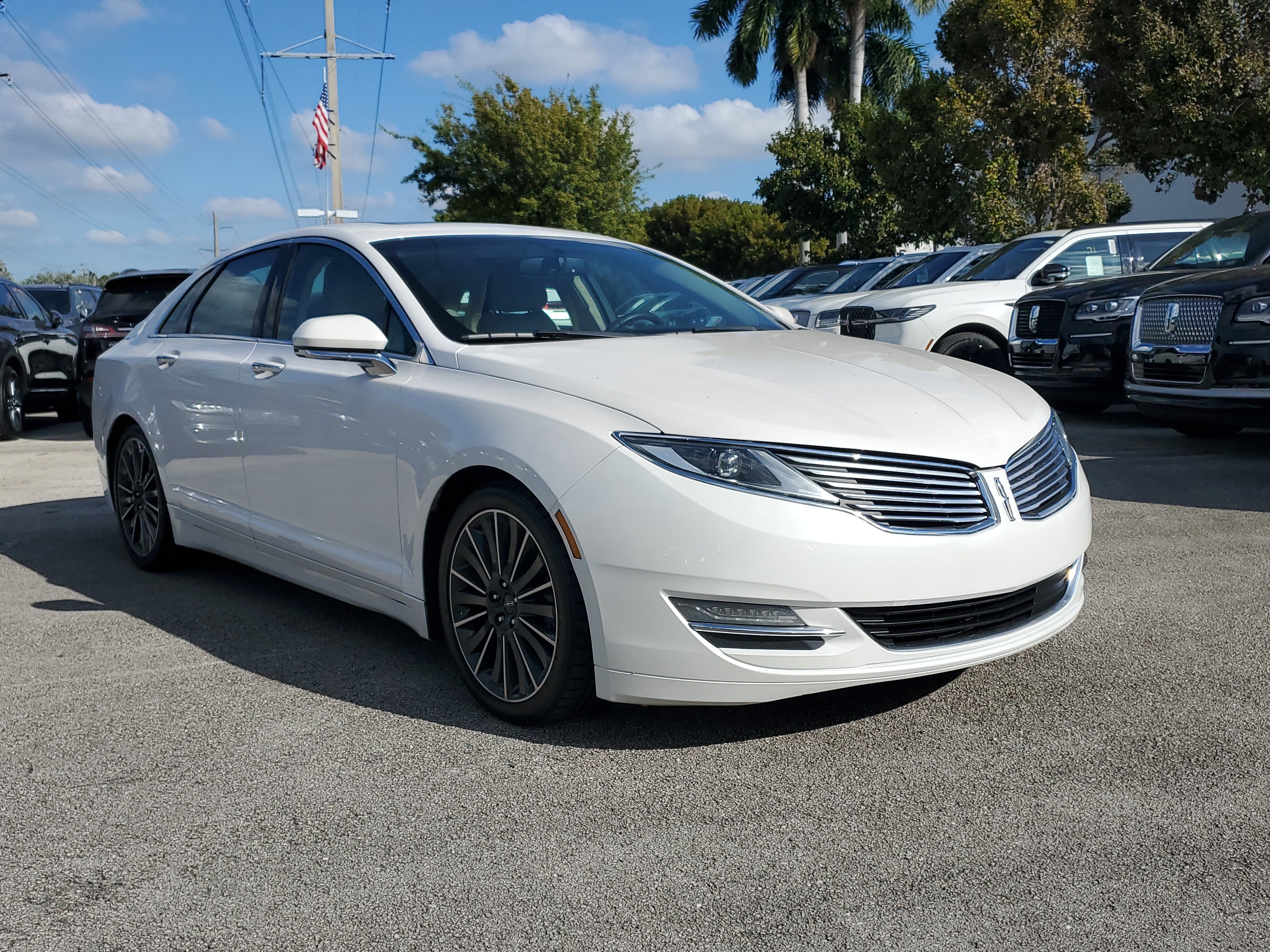 Used 2016 Lincoln MKZ w/ Equipment Group 300A Reserve image 23