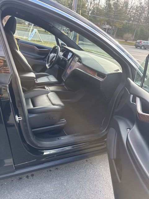 Used 2020 Tesla Model X Long Range image 19