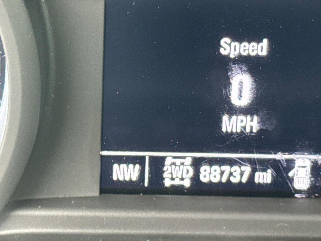 Used 2022 Chevrolet Silverado 1500 Custom Trail Boss w/ LPO, Dark Essentials Package image 19