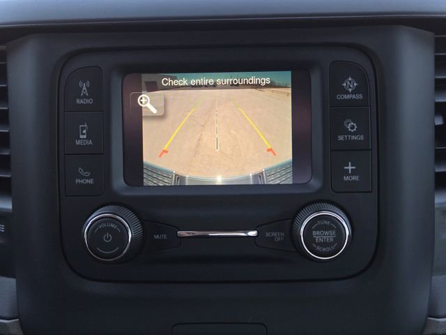 Used 2024 RAM 2500 Tradesman w/ Chrome Appearance Group image 19