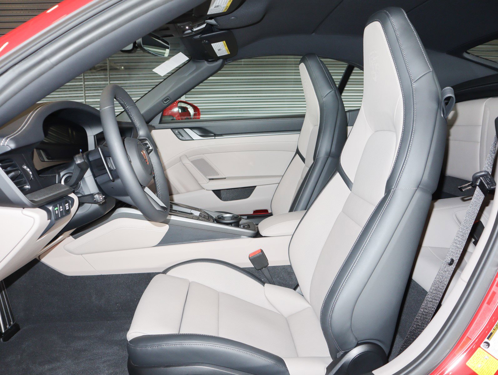 New 2026 Porsche 911 Carrera image 4