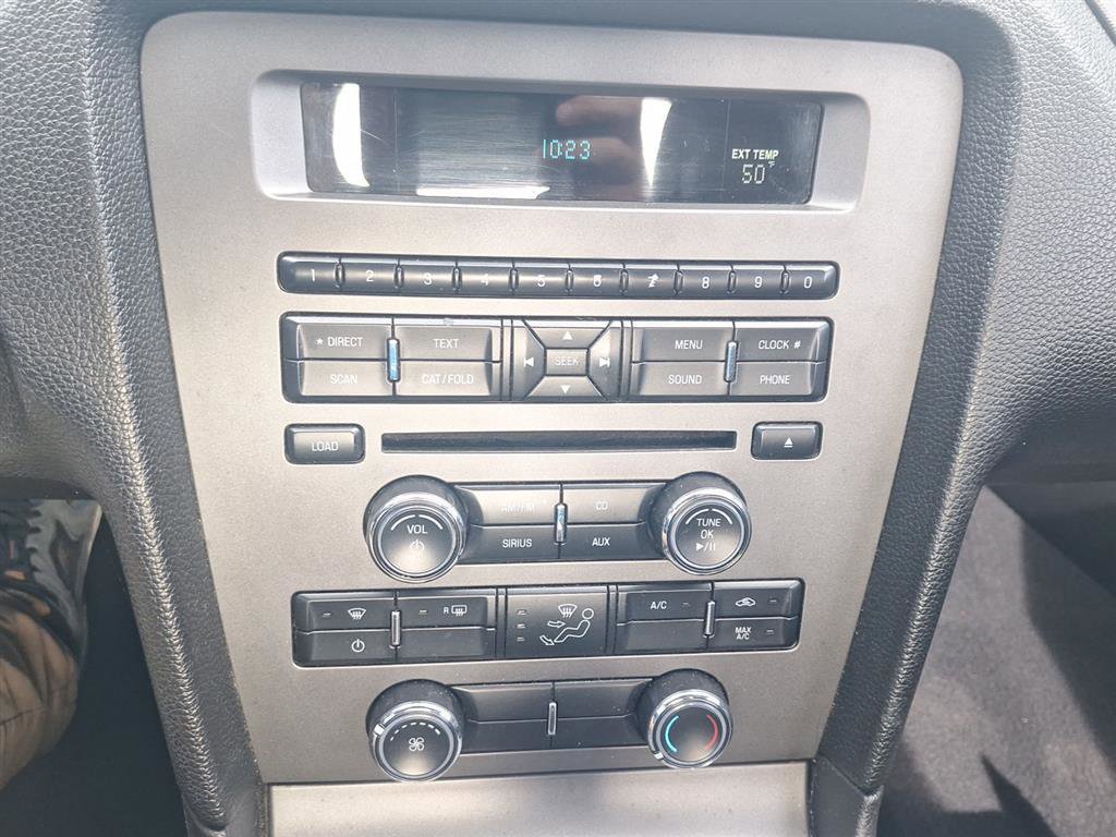 Used 2010 Ford Mustang GT image 19