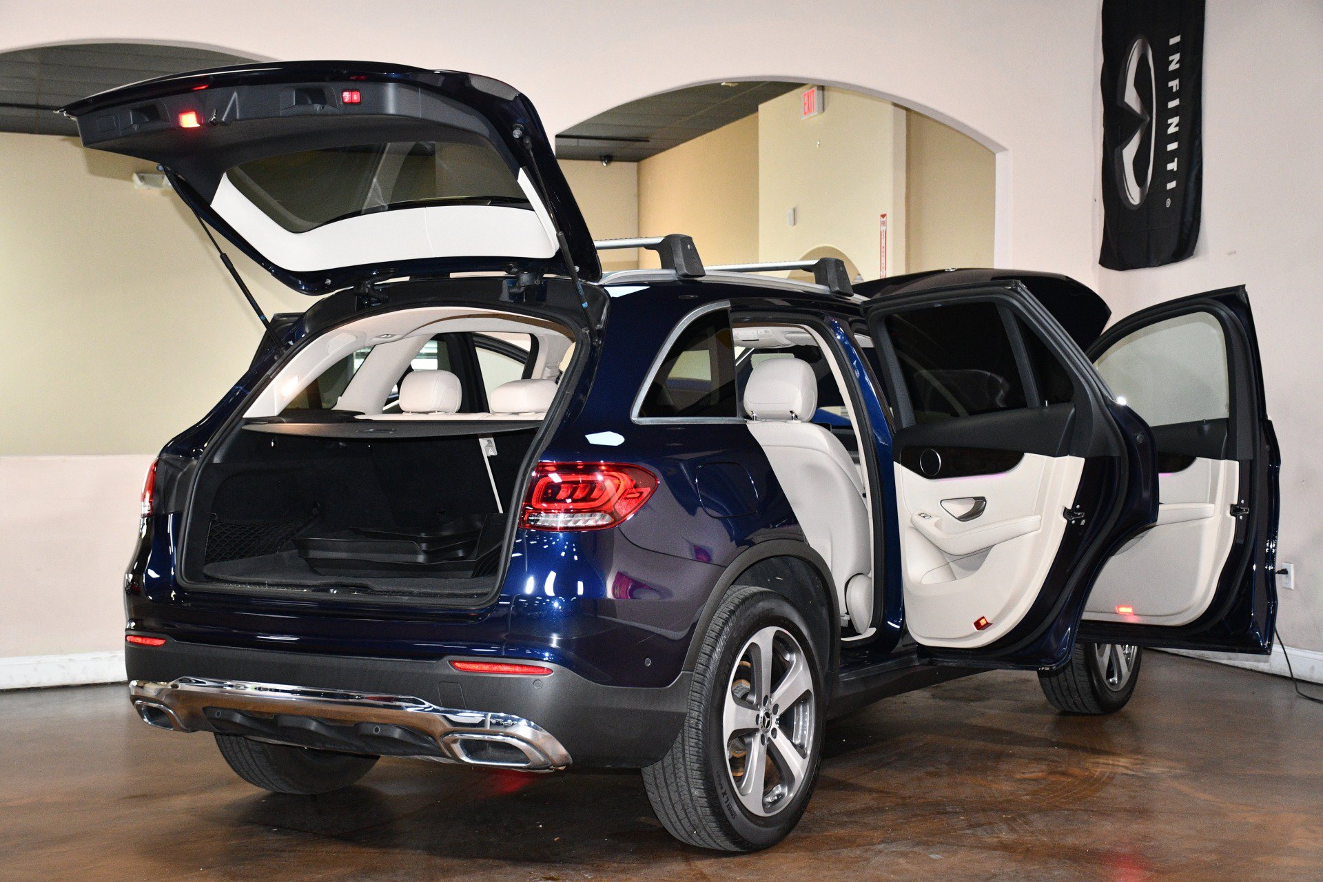 Used 2022 Mercedes-Benz GLC 300 image 91