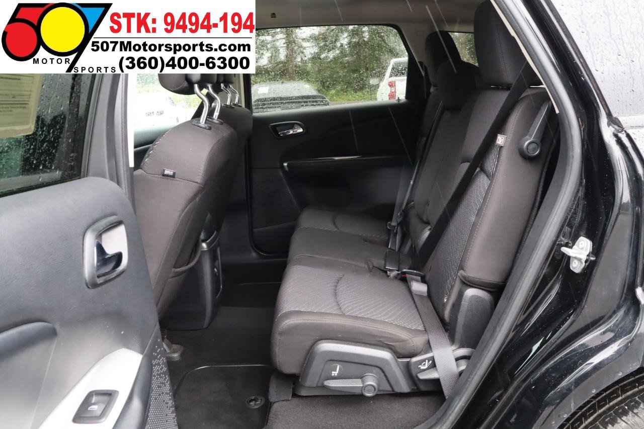 Used 2015 Dodge Journey SXT w/ Flexible Seating Group FWD image 13