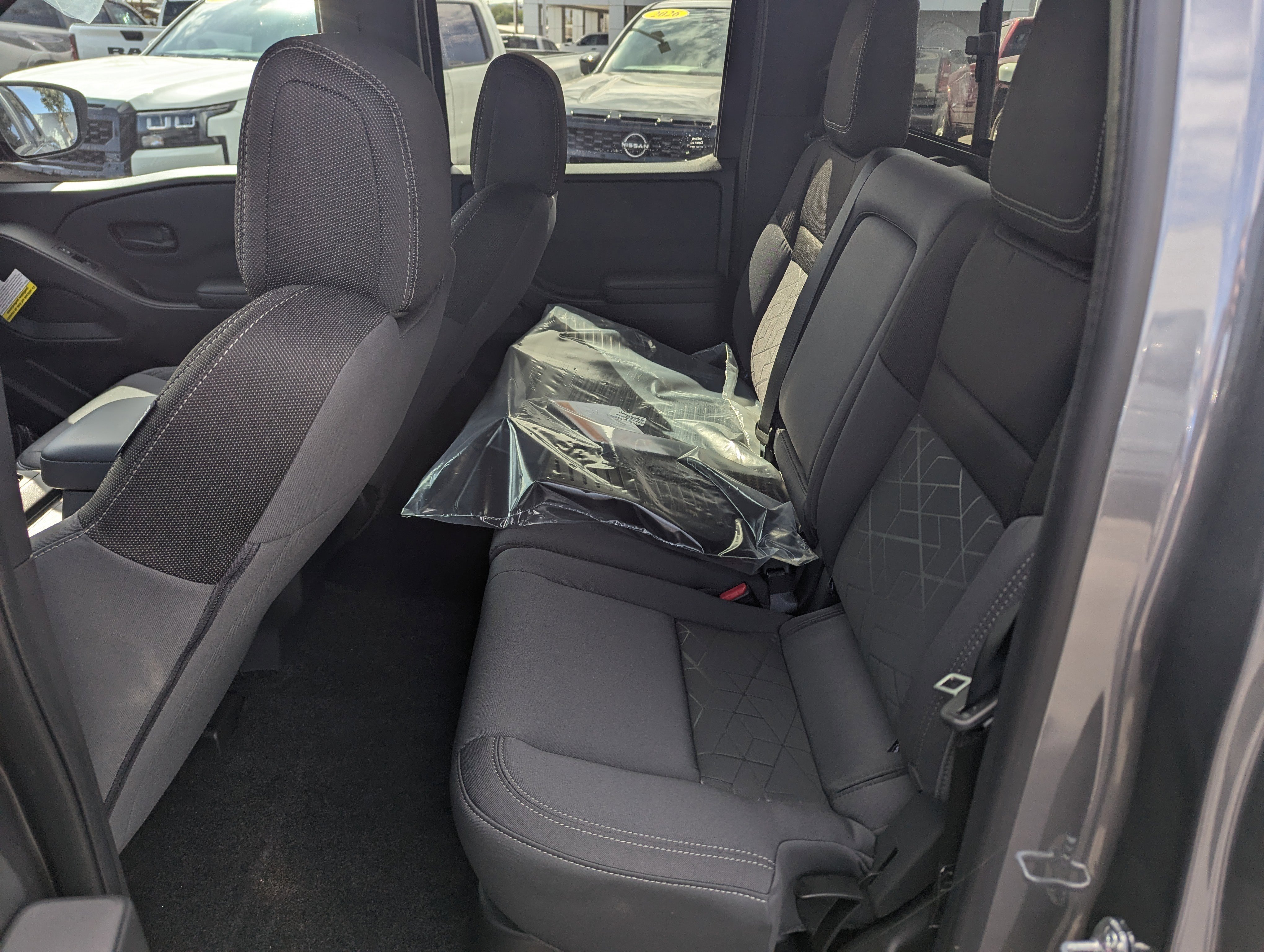 New 2026 Nissan Frontier SV image 9