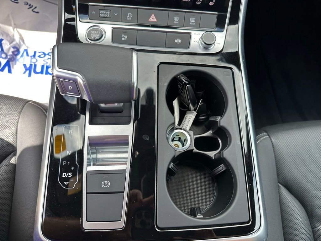 Certified 2025 Audi Q8 Premium Plus w/ Premium Plus Package image 19
