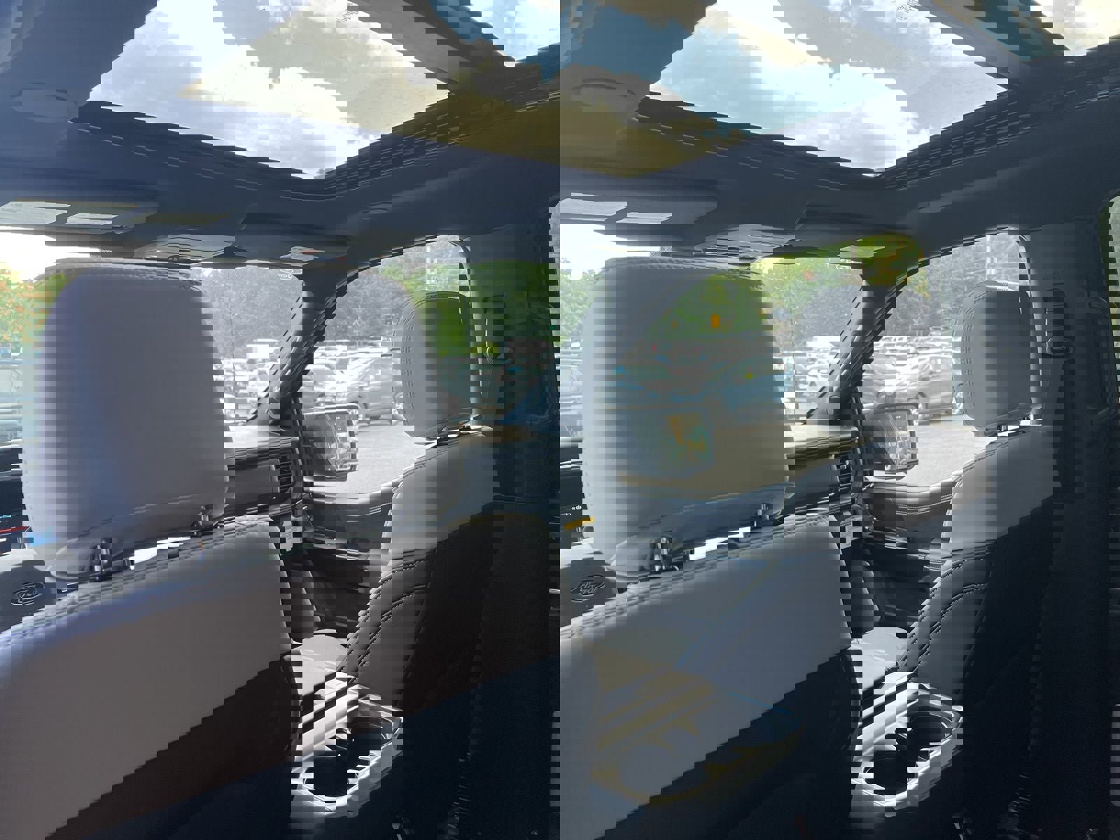 New 2025 Ford F150 Lightning Platinum image 20