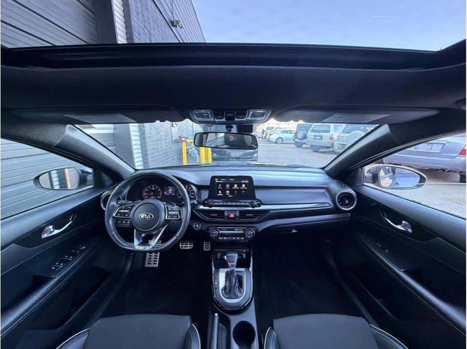 Used 2020 Kia Forte GT-Line w/ GT-Line Premium Package image 13