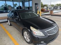 Used 2015 INFINITI Q40 w/ Moonroof Package image 1