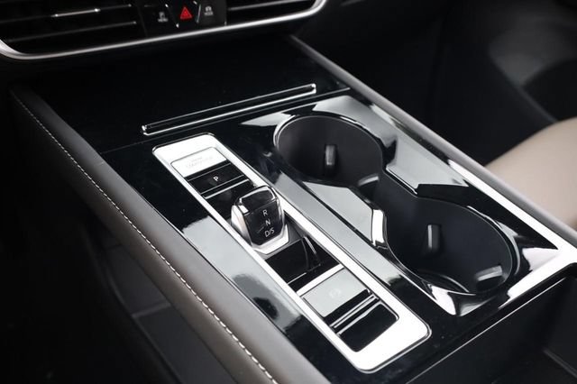New 2026 Volkswagen Atlas SEL AWD/4WD image 16