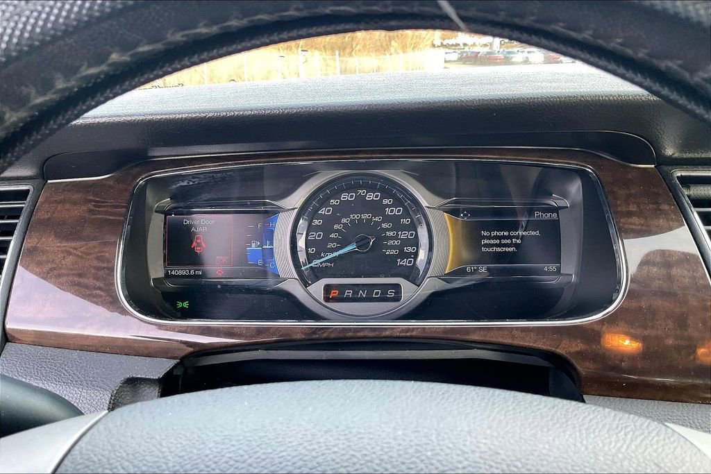 Used 2015 Ford Taurus Limited image 16