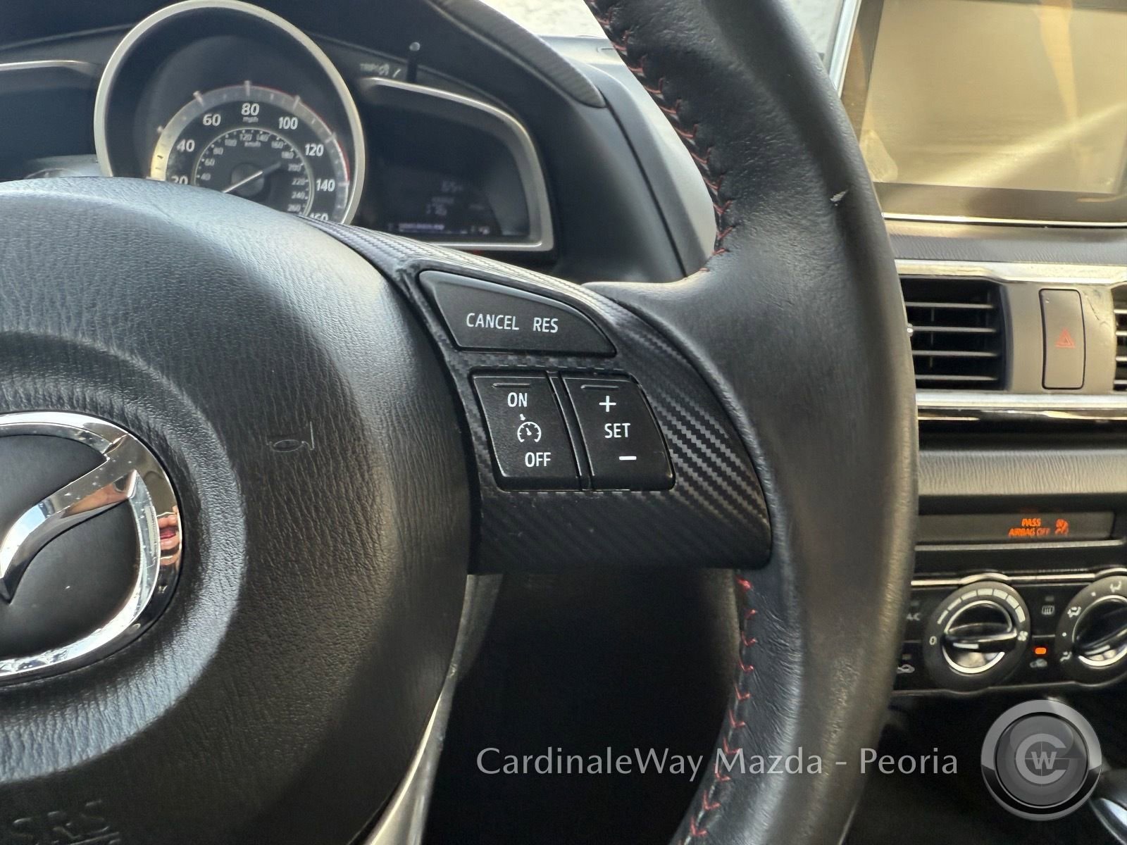 Used 2016 MAZDA MAZDA3 i Touring image 30