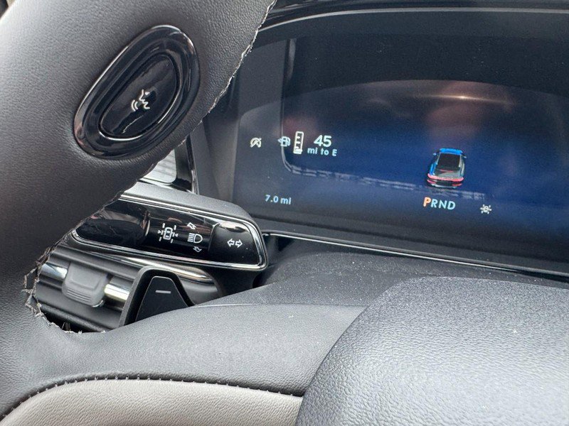 New 2026 Lincoln Corsair Premiere FWD image 20