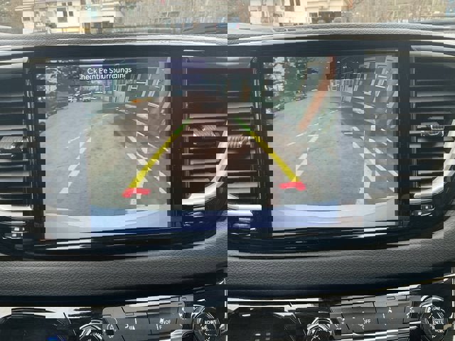 Used 2024 Chrysler Pacifica Touring-L image 29