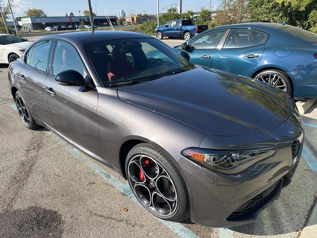 New 2025 Alfa Romeo Giulia AWD