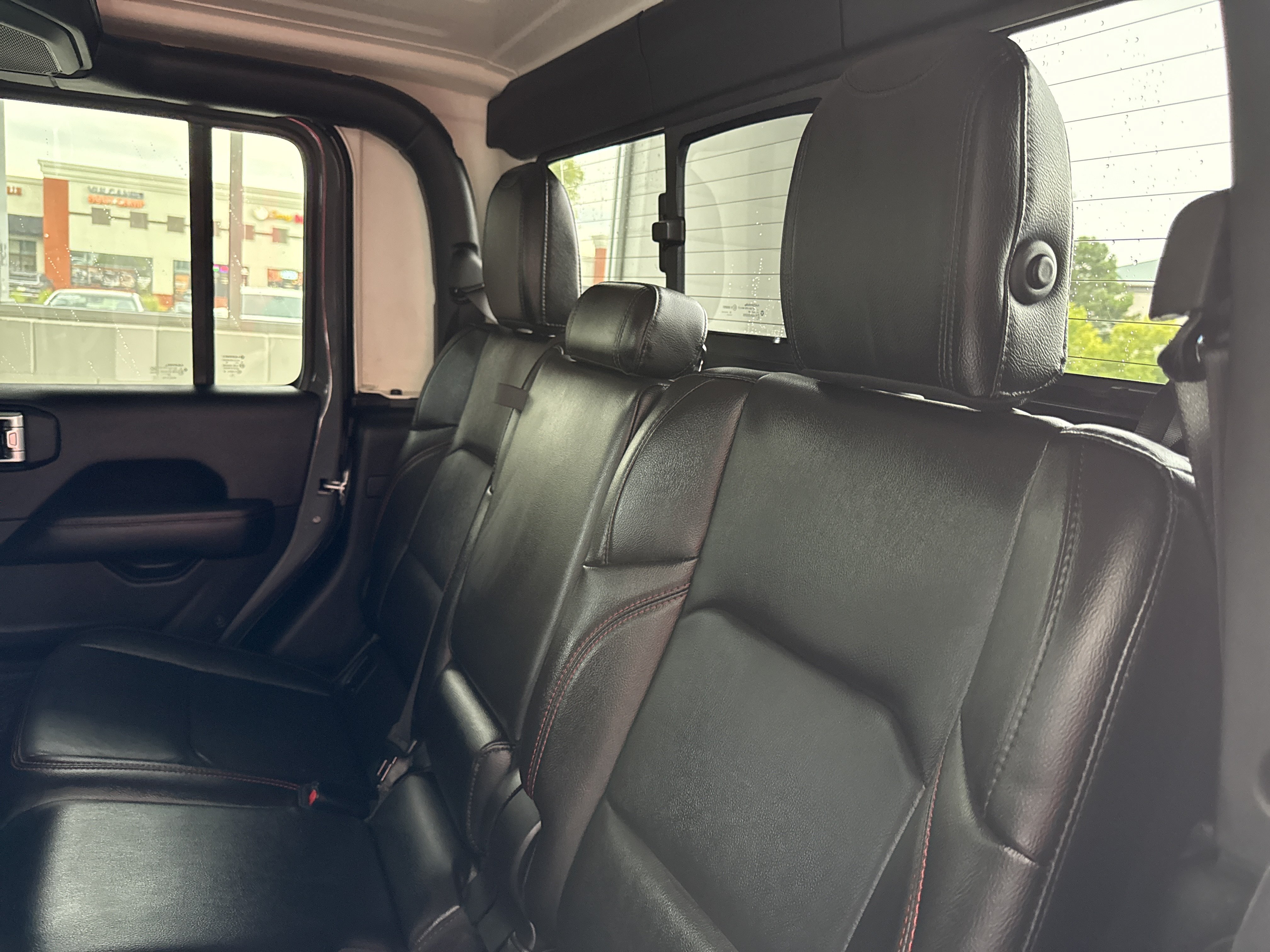 Used 2022 Jeep Gladiator Rubicon w/ LED Lighting Group AWD/4WD image 19